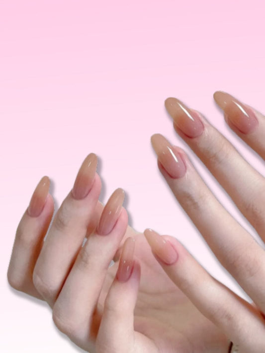 Faux ongles couleur nudes Nail Chic
