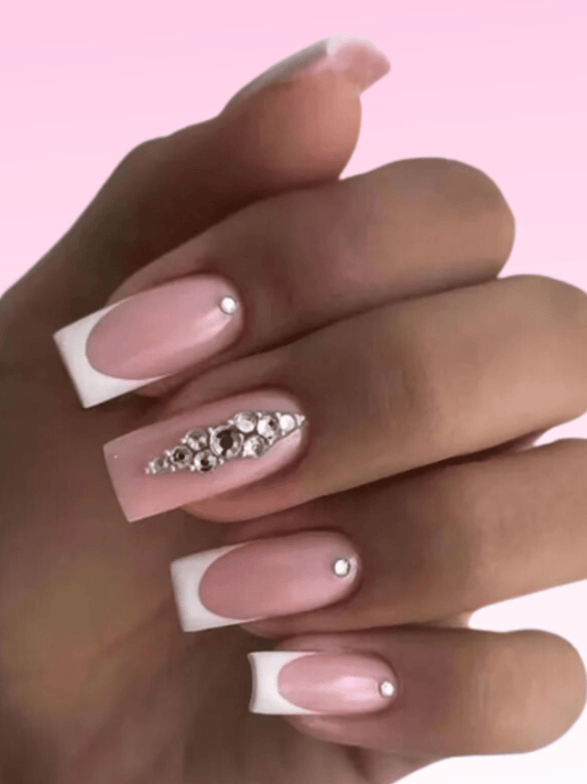 Faux ongles french avec strass Nail Chic