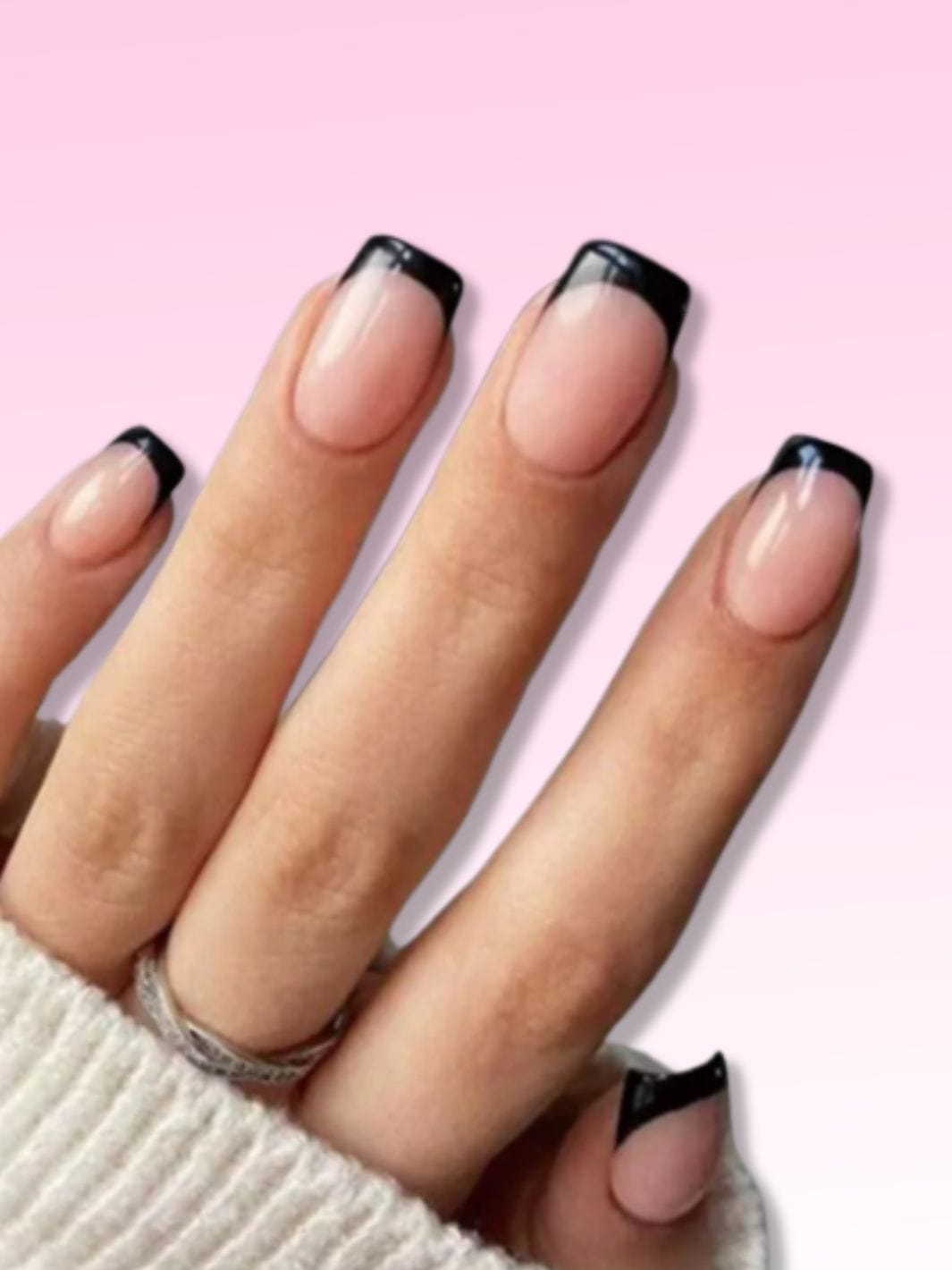Faux ongles french noir Nail Chic
