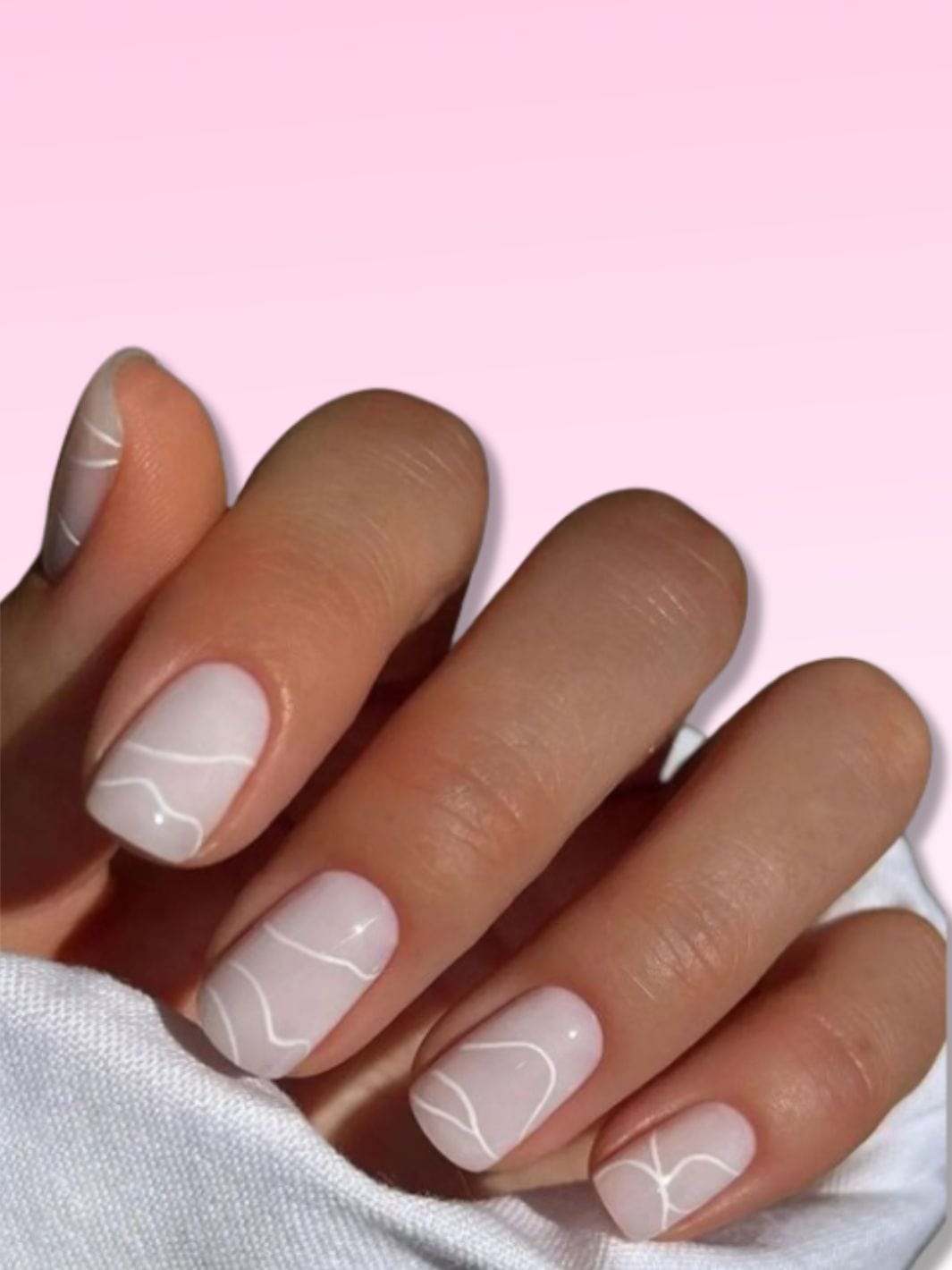 Faux ongles naturel a coller Nail Chic